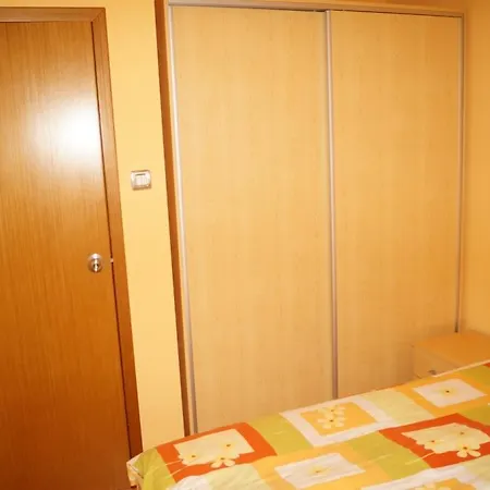 City Star Apartment *